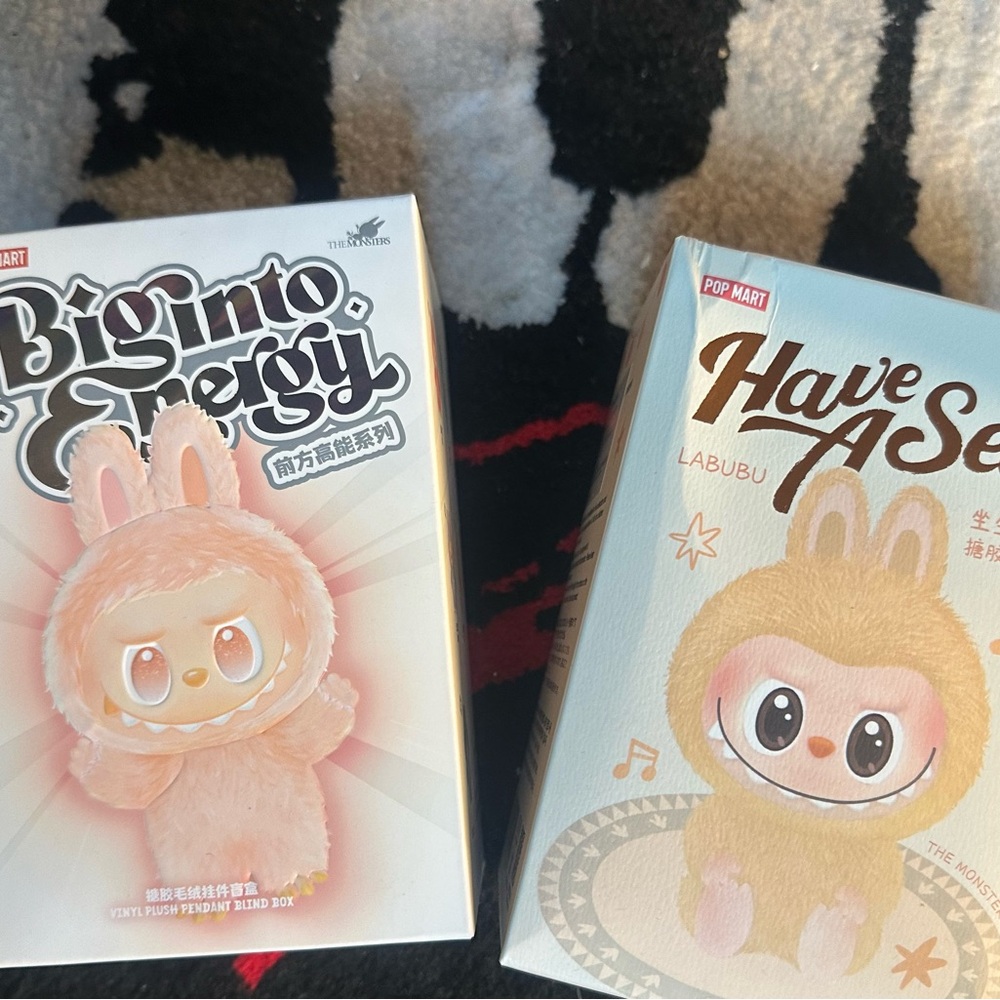 Pop Mart Pink Bunny Key Holder